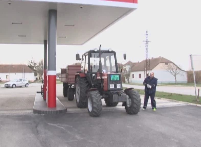 Regresirano gorivo od ponedjeljka na pumpama