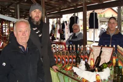 “Zimska pijaca” u Gradišci - Bogatstvo zdrave hrane Lijevče polja i Potkozarja