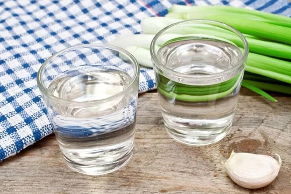 Voda od bijelog luka