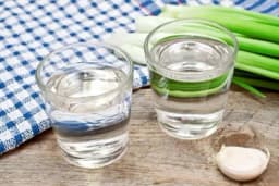Voda od bijelog luka je toliko zdrava, da odmah utiče na organizam