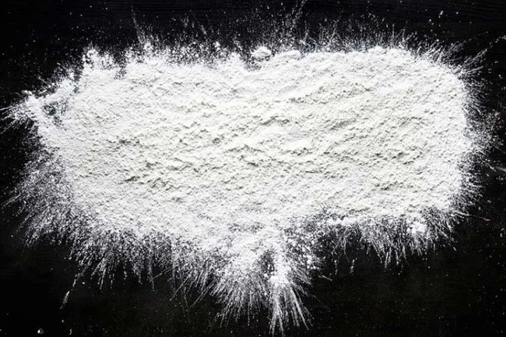 Čudesna moć bebi pudera: Otjeraće mrave i pomoći otpetljati nakit