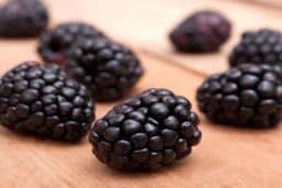 PROTEINI nisu samo u mesu - Ovo voće ih ima u izobilju