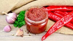 Adžika od paradajza: Namaz za zimnicu koji ćete obožavati! /RECEPT/