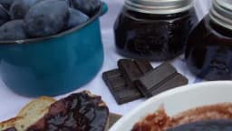 ZA SVAČIJI USKUS: DŽEM OD ŠLJIVA SA CIMETOM, ČOKOLADOM, BEZ ŠEĆERA