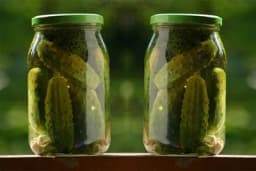 Prijedlog za zimnicu: Kiseli krastavci iz tegle /VIDEO/
