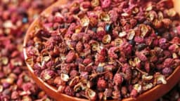 Sečuanski biber – Čisti crijeva, podstiče mršavljenje, uništava bakterije