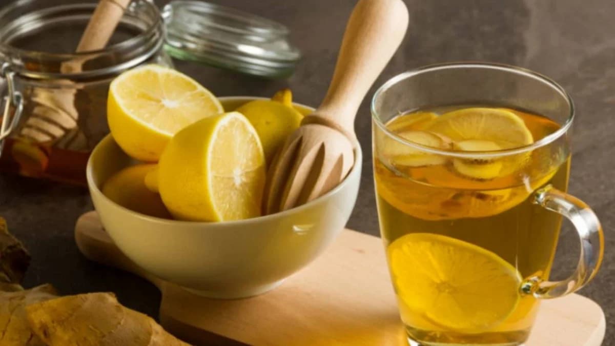 15 razloga da počnete da pijete TOPLU LIMUNADU