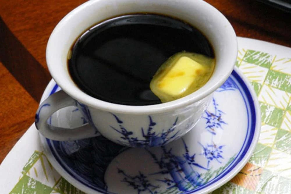 Kafa sa maslacem