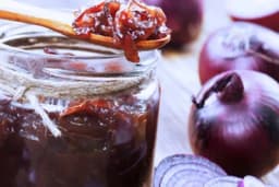 Domaća marmelada od luka