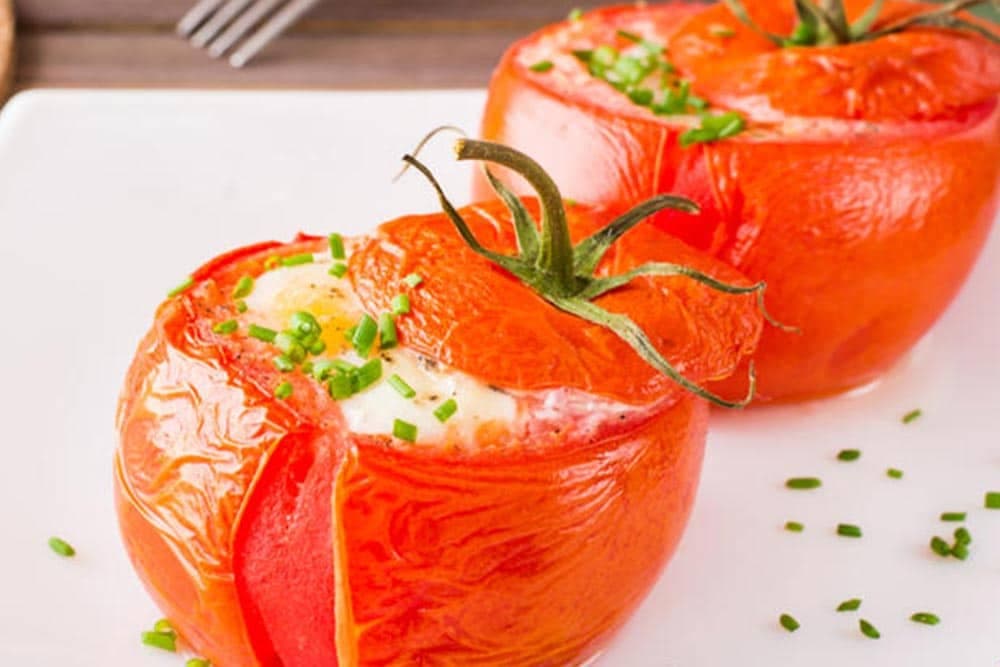 zapečeni punjeni paradajz