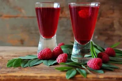Rakija od maline - Recept za ukusno piće bogato vitaminima