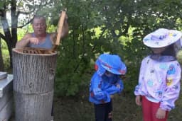 Brat i sestra najmlađi pčelari u BiH