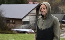 Poljoprivredniku iz Trnova u poplavama stradalo više od 120 ovaca