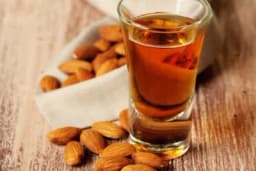 Liker od badema - Recept za veoma zdravo i ukusno piće