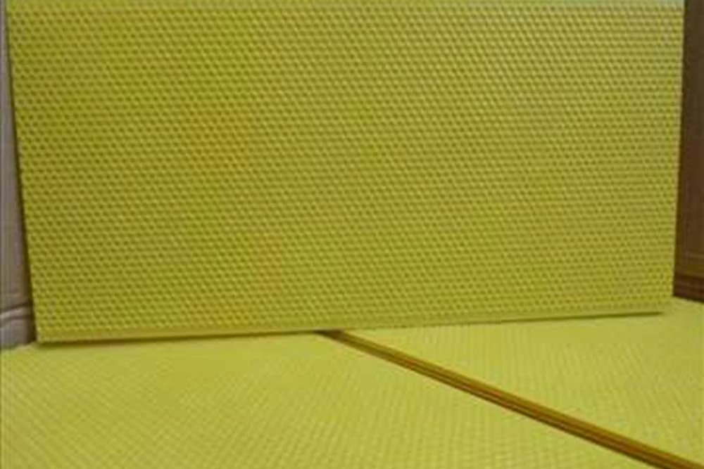 plastične satne osnove