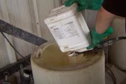 Pravilno skladištenje sredstava za zaštitu bilja od prethodne sezone