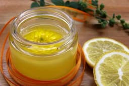 Nevenova mast je čudo za kožu - Evo kako je sami možete napraviti