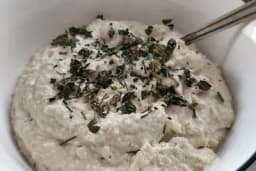 Imate ostatke piletine? Ova brza salata zaludjela je domaćice